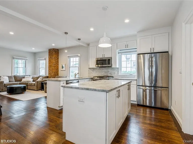 338 Palmer Ave #A — Photo 6