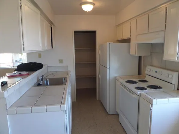 46805 Highway 74 Unit 4, Palm Desert, CA 92260