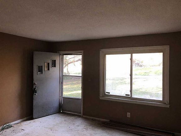 2nd image of 146 Waite Ave
