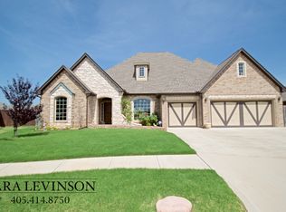 15201 Creek Vista Cir, Edmond, OK 73013