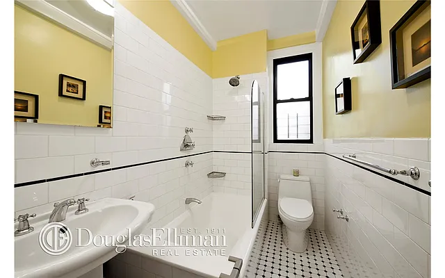 Sold by Douglas Elliman | media 25