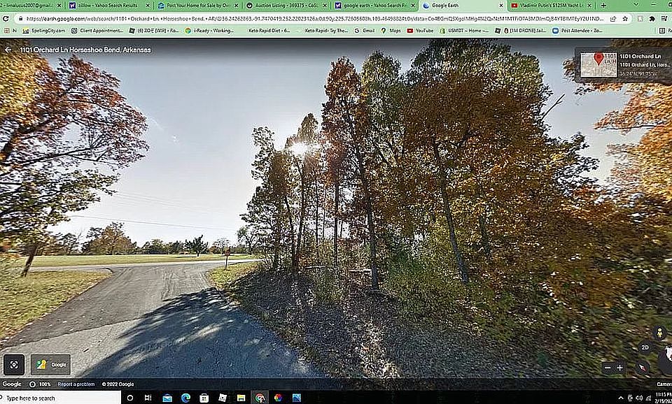 2nd image of 1101 Orchard Ln