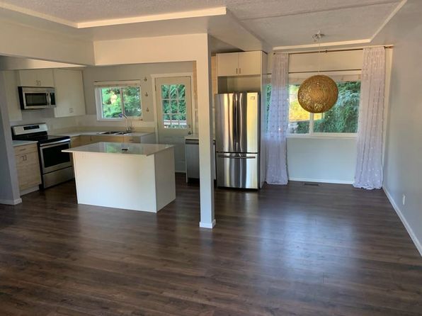 3 bedroom rental in Burnaby — photo 4