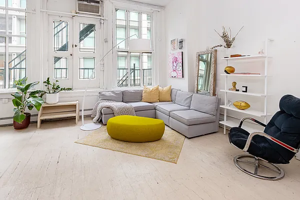 Rented by Compass | media 11