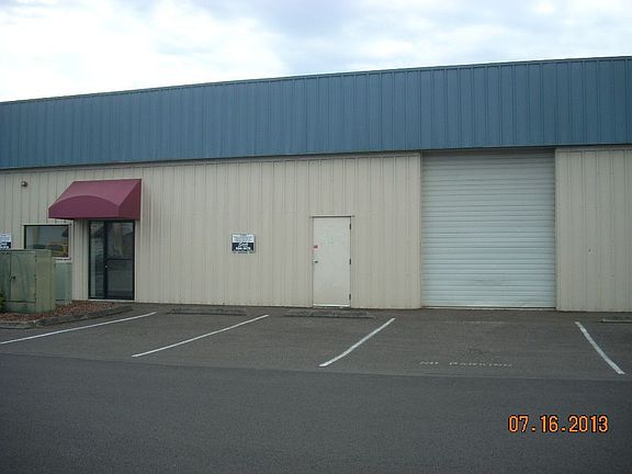 Entry and Roll Up Doors