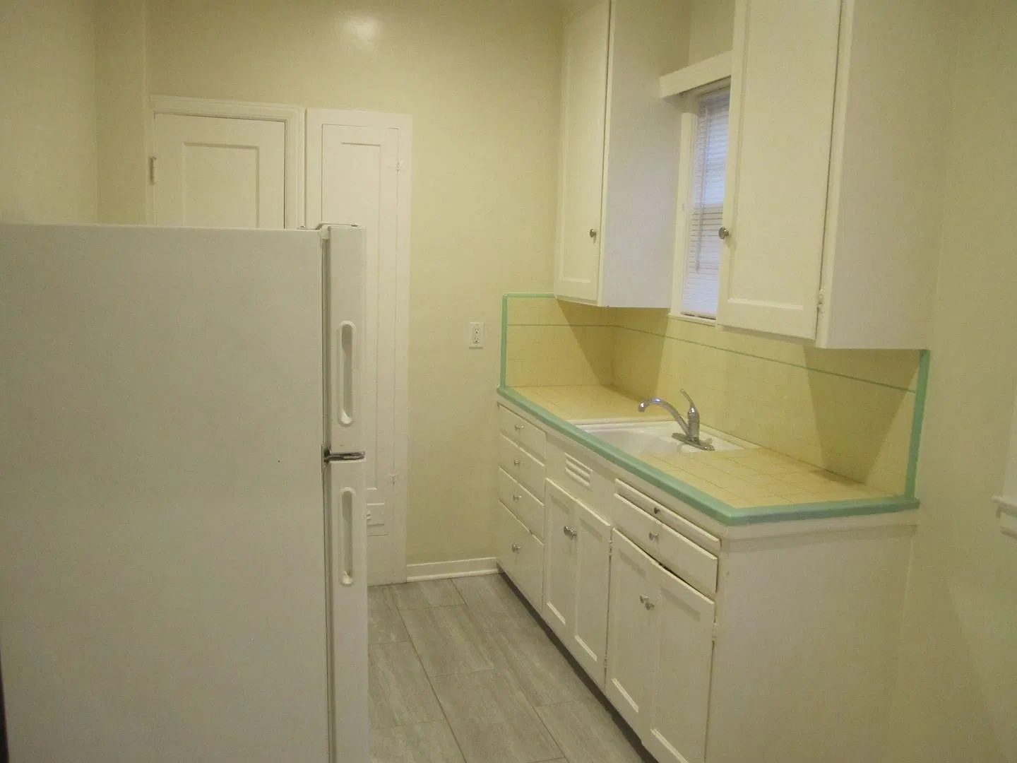 452 S 3rd Street — Photo 3