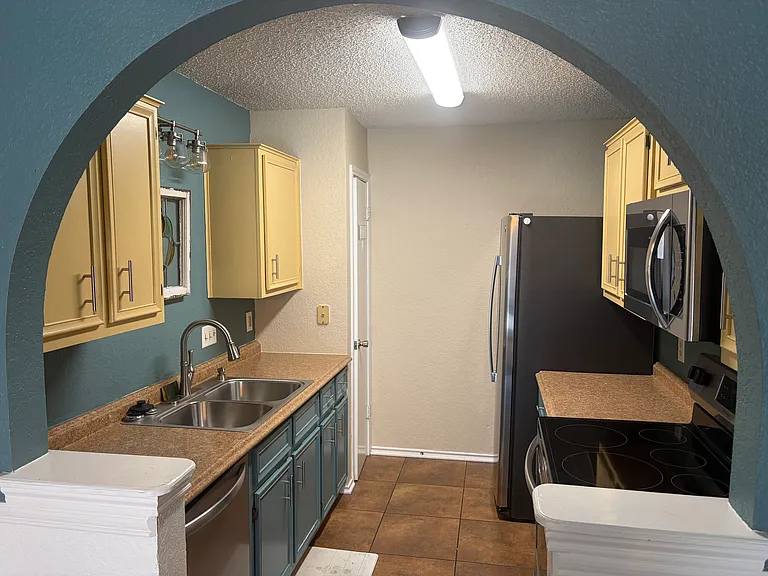5121 Colonel Travis St — Photo 36