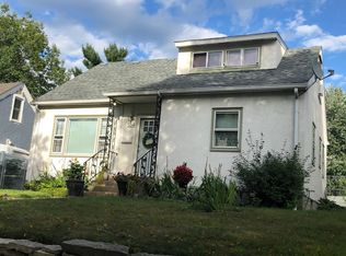 564 Hazel St N, Saint Paul, MN 55119