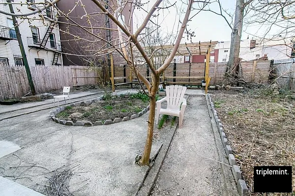 Rented by Triplemint | media 29