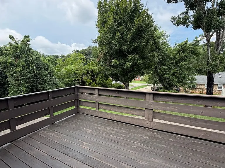 160 E Regent Dr — Photo 14