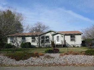 18284 View Point Dr, Anderson, CA 96007