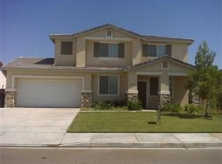 13585 Dellwood St, Victorville, CA 92392