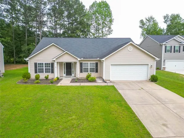 1890 Roxey Ln, Winder, GA 30680