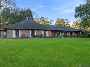 6717 Oak Cluster Dr, Greenwell Springs, LA 70739