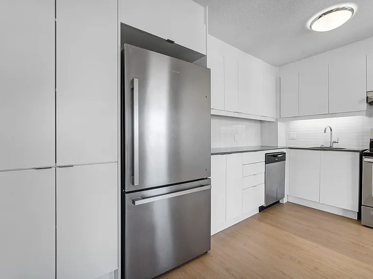 145 York St — Photo 18