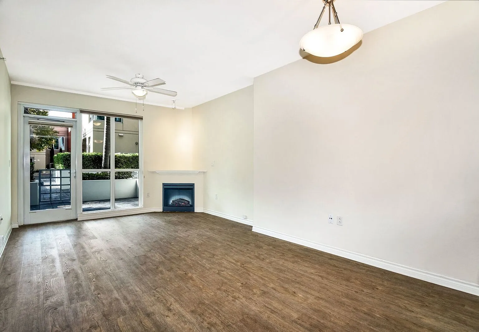 1580 Union street — Photo 3