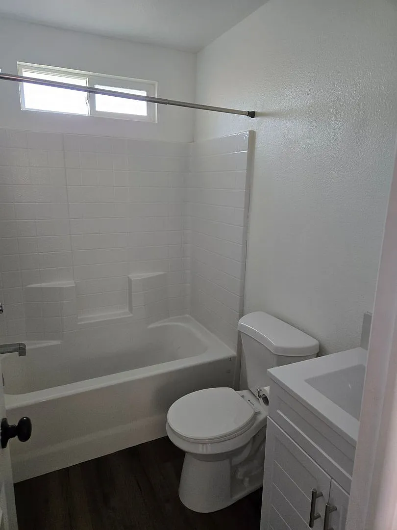 Studio For Rent — Photo 3