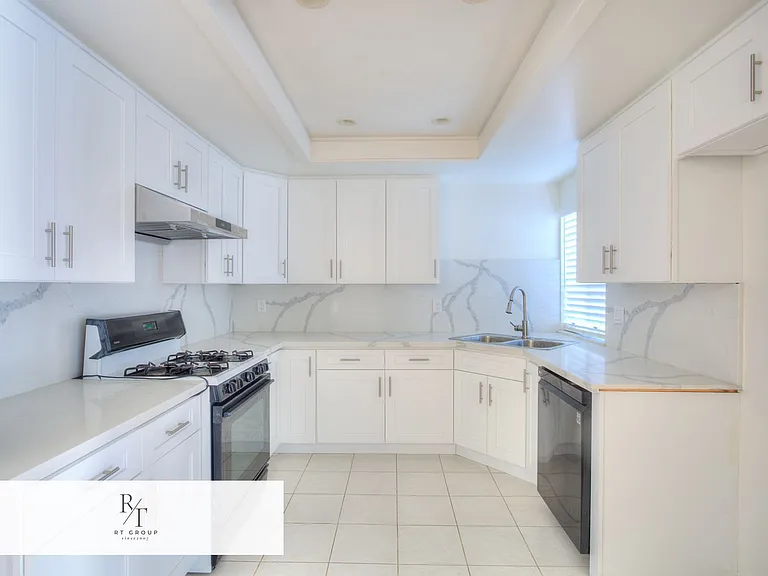 15748 Tetley St #8 — Photo 14