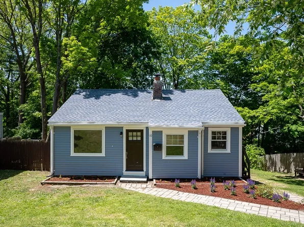 10 Maplewood Rd, Worcester, MA 01602