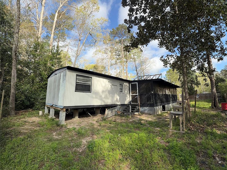 1st image of 504 Bob Wills Rd