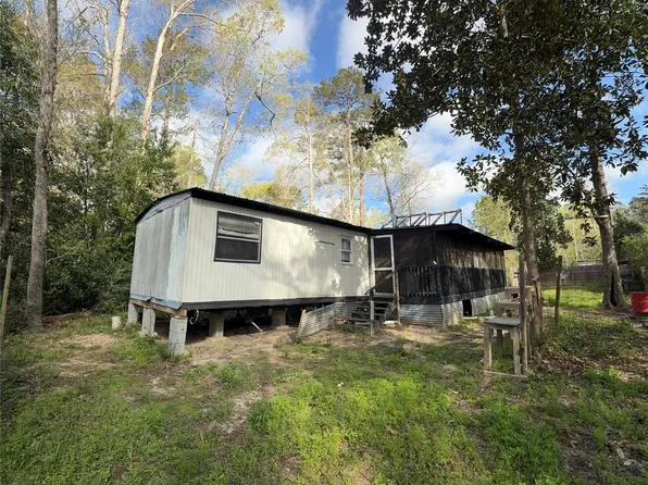 504 Bob Wills Rd, Livingston, TX 77351