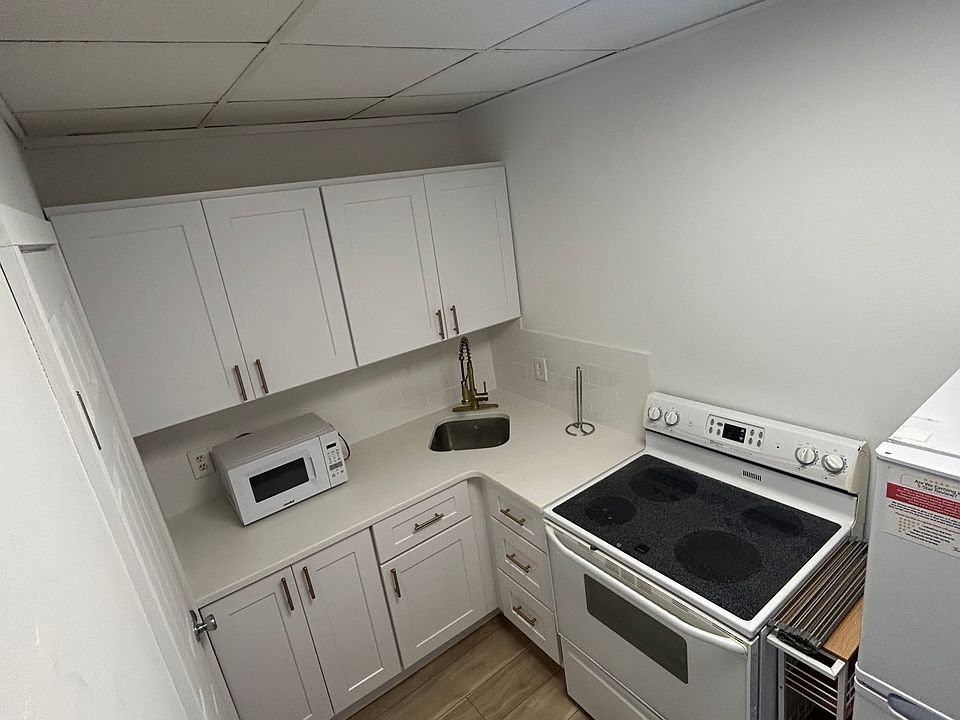 1st image of 126 W Andrews Ave APT 2