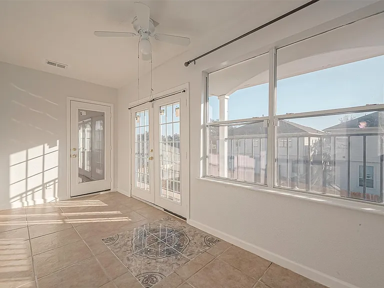 9407 Demsey Mill Dr — Photo 26