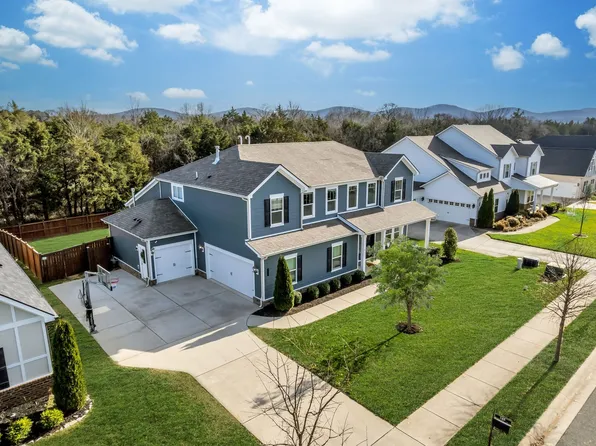 145 Burberry Glen Blvd, Nolensville, TN 37135