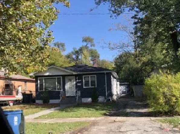 14841 Lexington Ave, Harvey, IL 60426