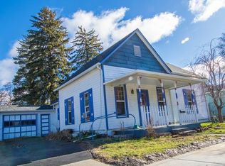 309 S 1st St, Dayton, WA 99328