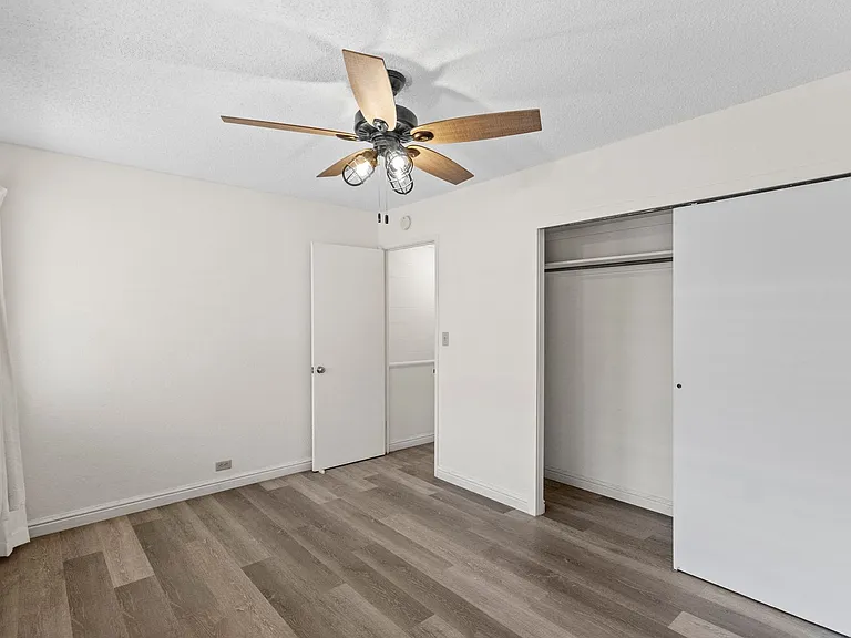4210-3 Keanu St #205 — Photo 13