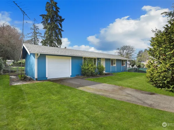 9008 Wildwood Avenue SW, Lakewood, WA 98498