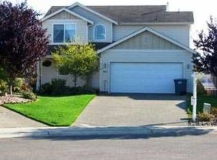18011 37th Avenue Ct E, Tacoma, WA 98446