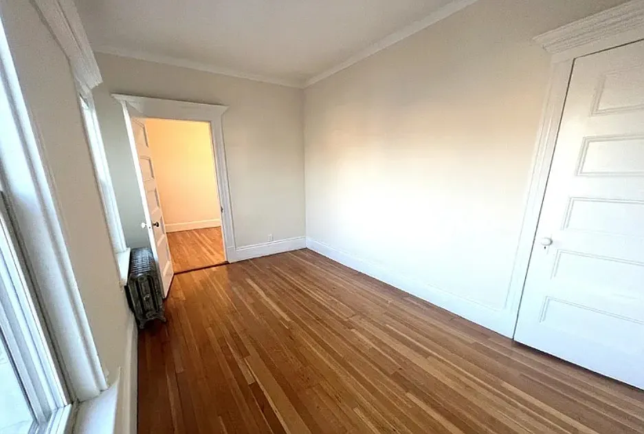 2 bed, 975 sqft, $1,250 — Photo 4