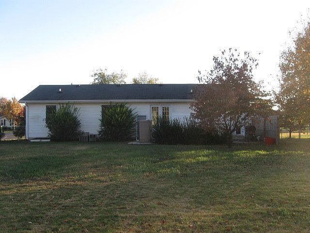 2nd image of 168 Pleasant Place Way
