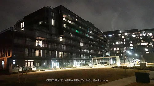 3210 Dakota Cmn Photo 1