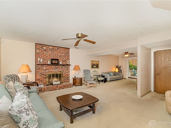 4th image of 6179 Stonehill Dr