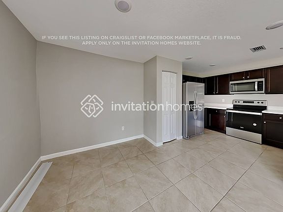 5th image of 3032 SW Ventura St