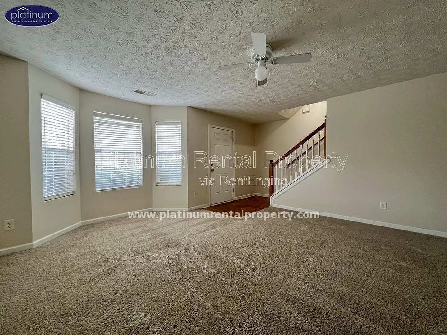 2 bed, 2.0 bath, 1372 sqft, $1,395 — Photo 2