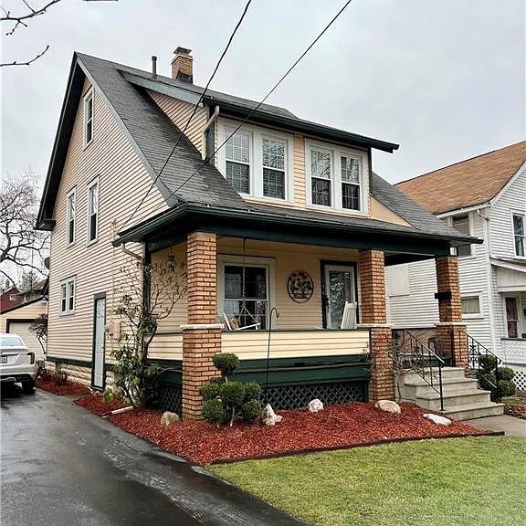 1214 Grant St SE — Photo 2