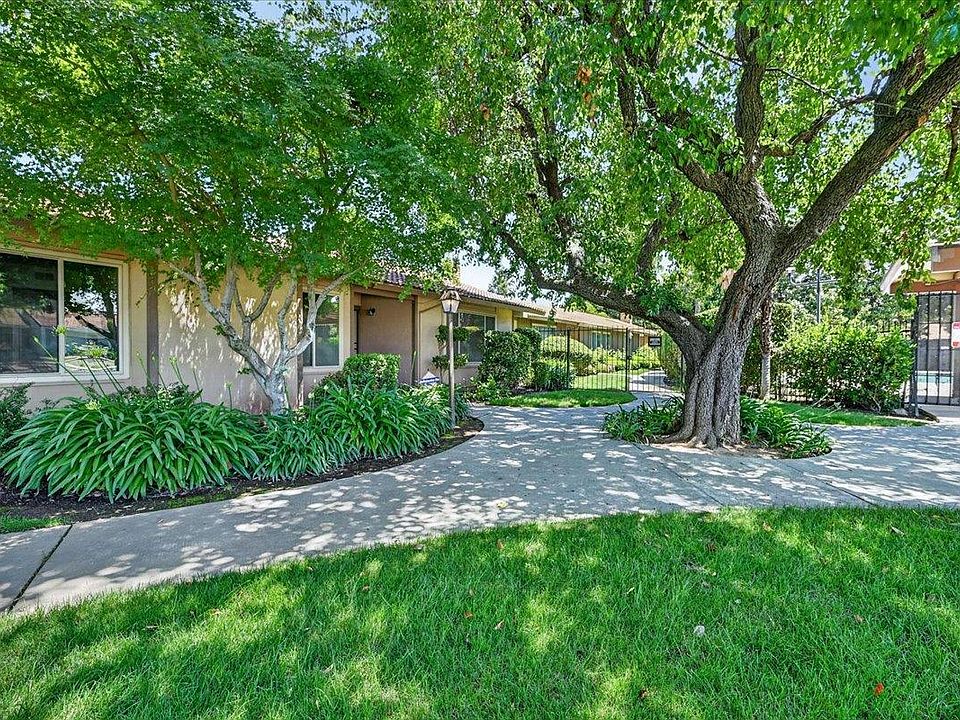 1st image of 1866 W Santa Ana Ave #101