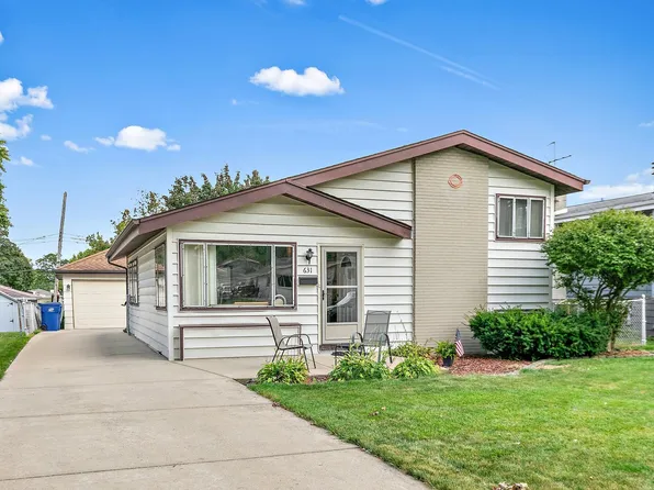 631 N Wisconsin Ave, Villa Park, IL 60181