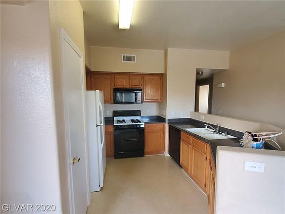 3rd image of 3400 Cabana Dr Unit 2118