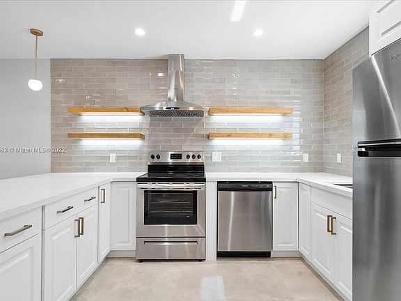 2nd image of 15161 NE 8th Ave #0