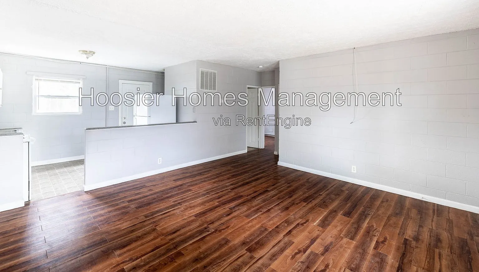 2 bed, 1.0 bath, $925 — Photo 4