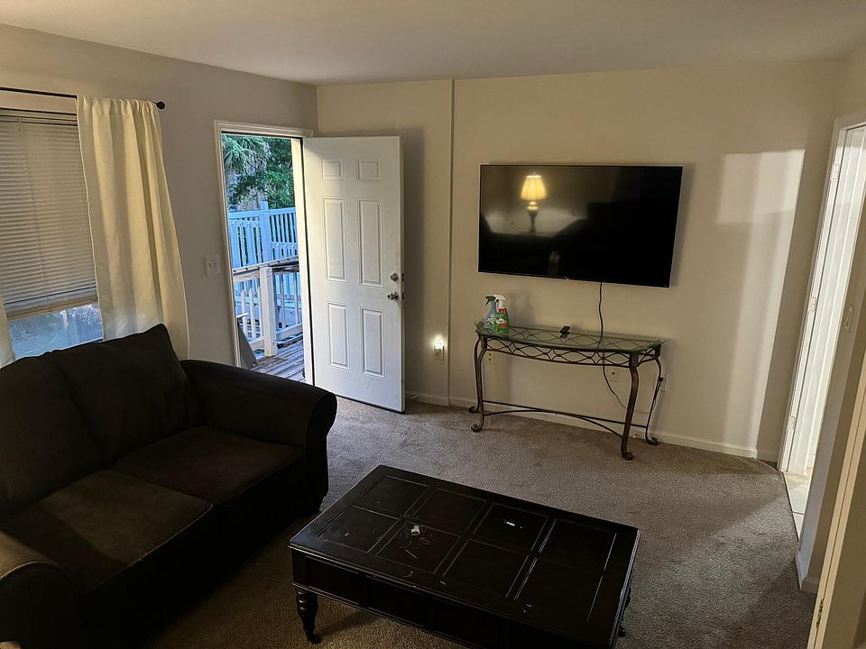 2170 Oakes Blvd Naples FL Zillow