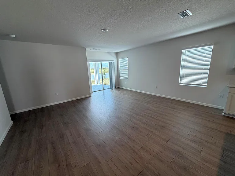 1434 Garabaldi Cir SE — Photo 25