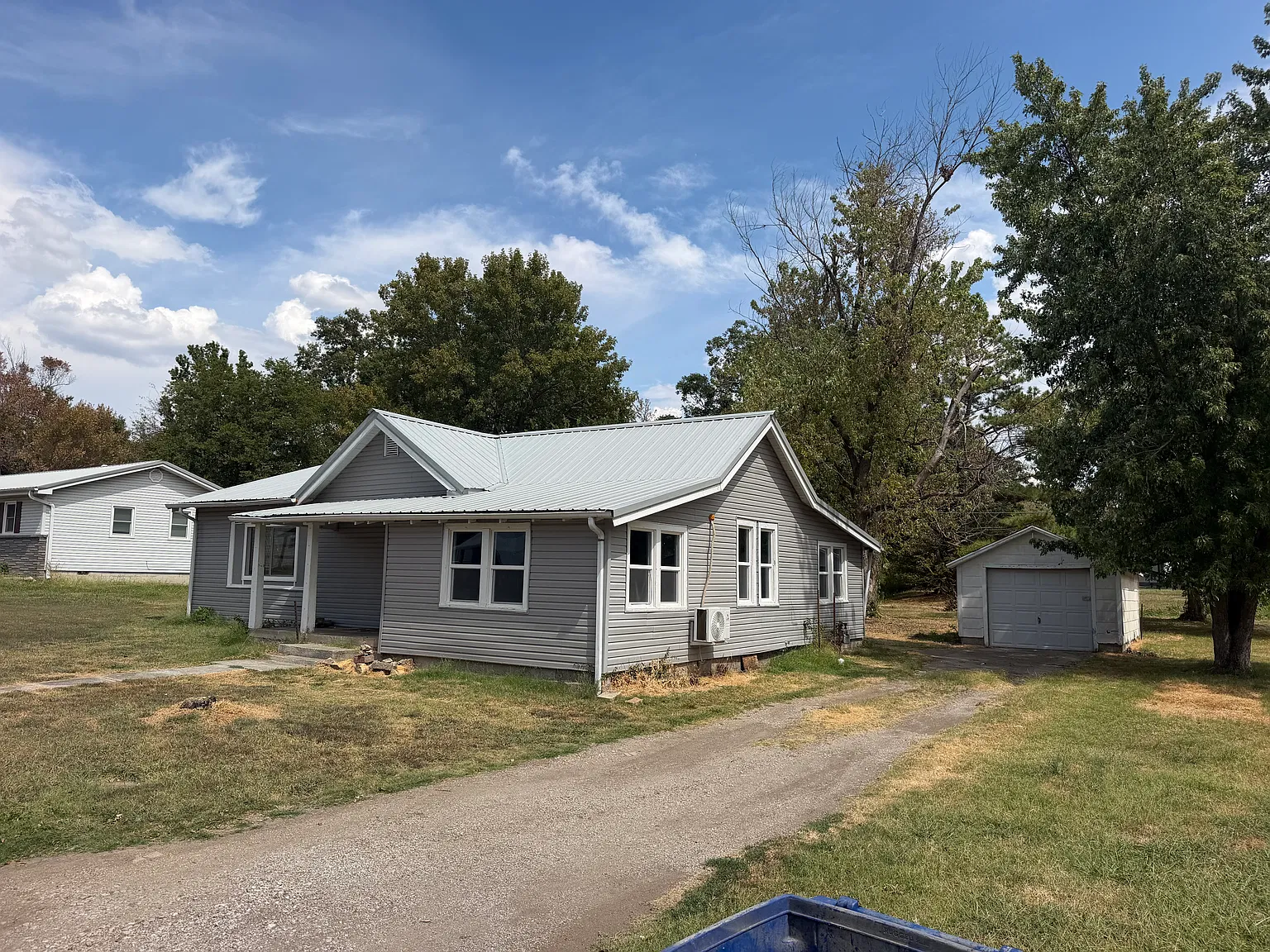 3 bed, 1364 sqft, $1,150 — Photo 2