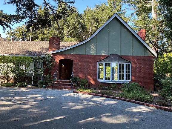 2nd image of 20110 Mendelsohn Ln