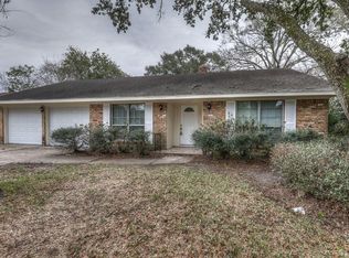 2109 Harper Dr, Pasadena, TX 77502